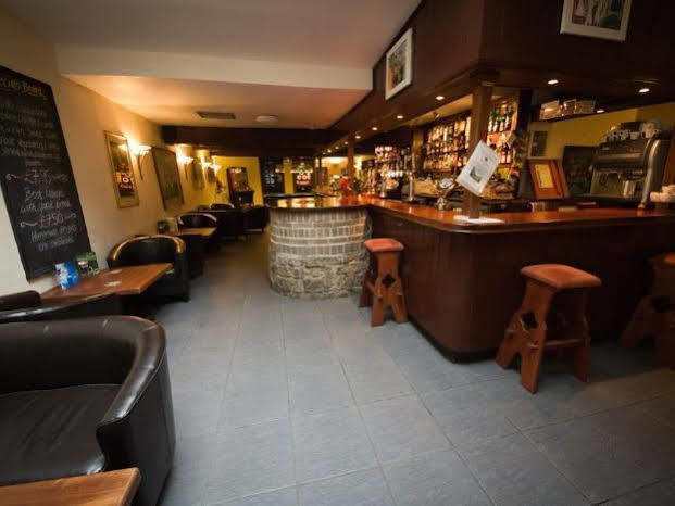 The Angel Hotel Helston Buitenkant foto